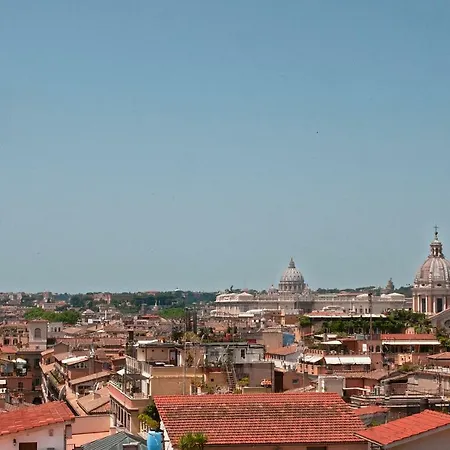 Scalinata Di Spagna 3* Rom