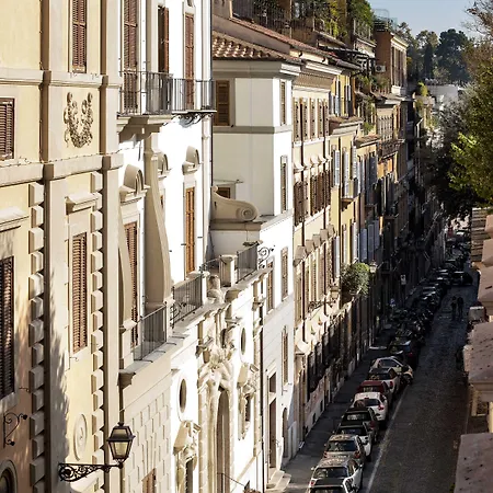 Scalinata Di Spagna 3* רומא